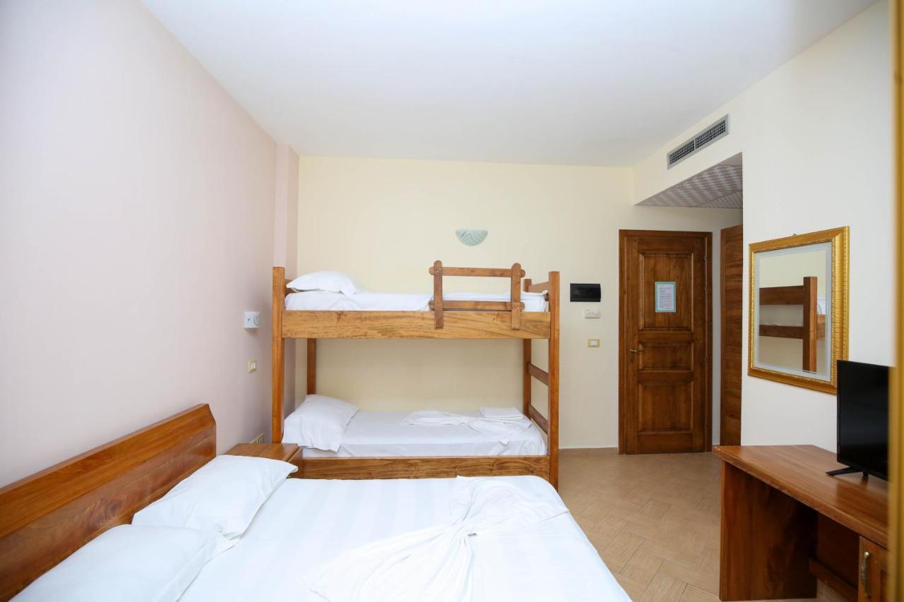 Hotel Princess Jerolda Orikumi Exteriér fotografie